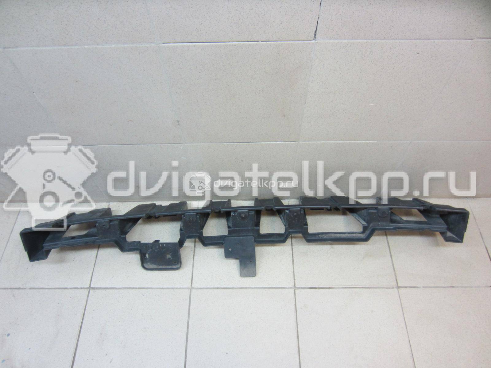 Фото Кронштейн заднего бампера  1829105 для Ford Kuga {forloop.counter}}