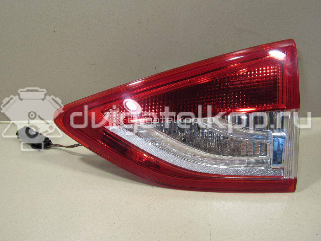 Фото Фонарь задний внутренний правый  1830548 для Ford Kuga {forloop.counter}}