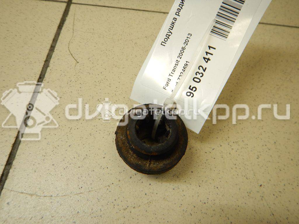 Фото Подушка радиатора  7324691 для Ford Transit / Mondeo {forloop.counter}}