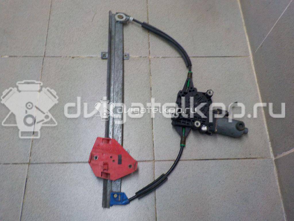 Фото Стеклоподъемник электр. передний правый  1034940 для Ford Mondeo {forloop.counter}}