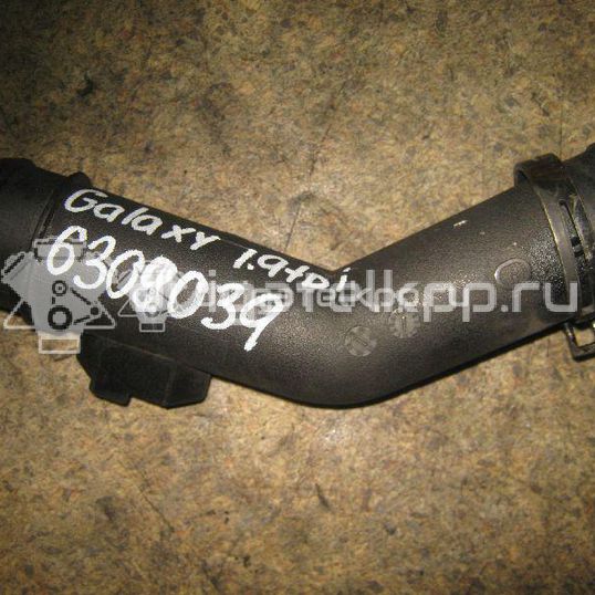 Фото Патрубок интеркулера для двигателя AUY для Ford Galaxy 115 л.с 8V 1.9 л Дизельное топливо 7M3145957C