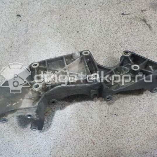 Фото Кронштейн генератора для двигателя AUY для Ford Galaxy 115 л.с 8V 1.9 л Дизельное топливо 045903143C