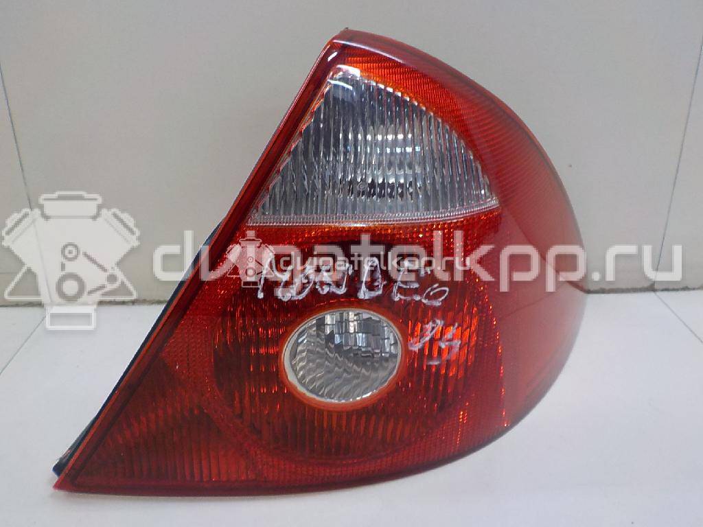 Фото Фонарь задний правый  1371852 для Ford Mondeo {forloop.counter}}