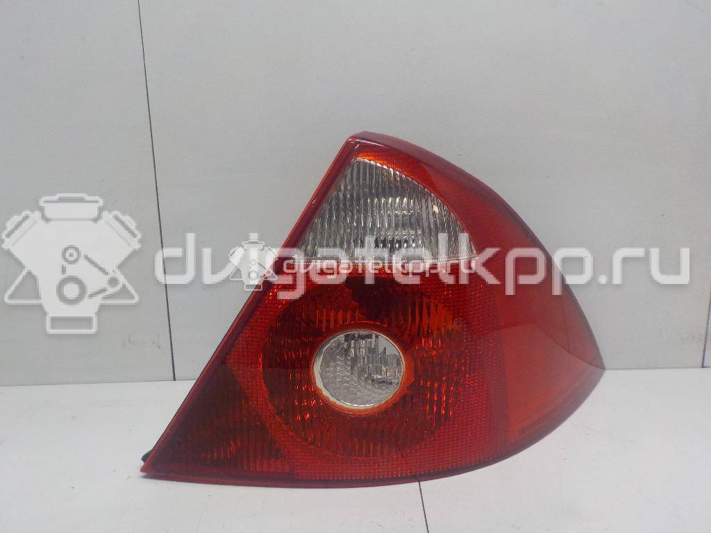 Фото Фонарь задний правый  1371852 для Ford Mondeo {forloop.counter}}