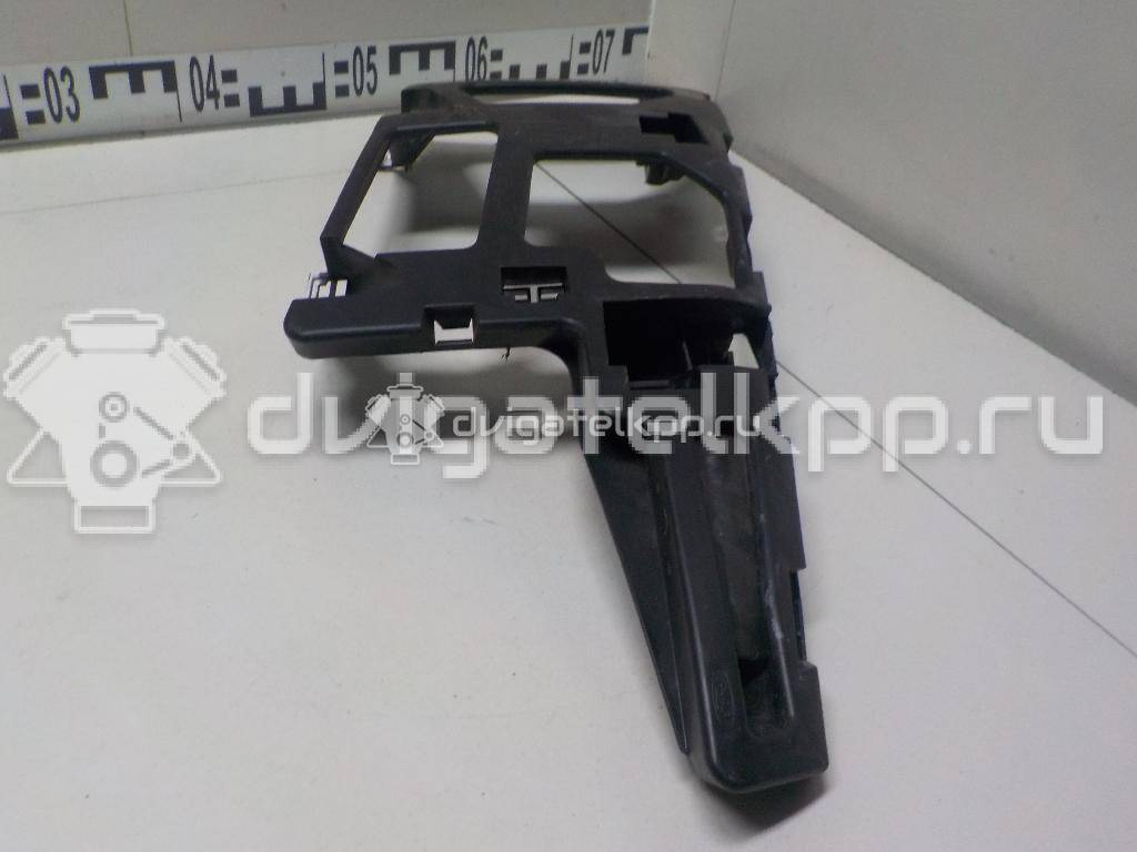 Фото Кронштейн переднего бампера правый  1486146 для Ford Mondeo {forloop.counter}}