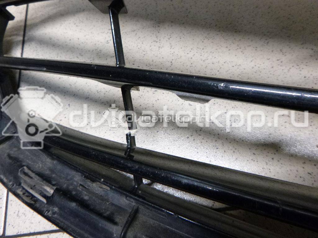 Фото Решетка в бампер центральная  1724261 для Ford Mondeo {forloop.counter}}