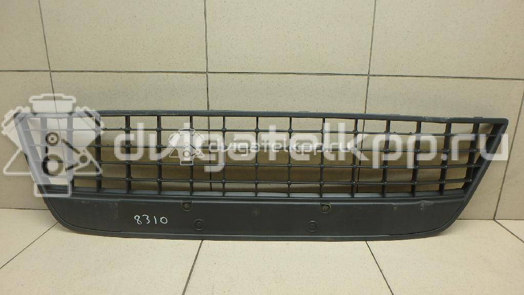 Фото Решетка в бампер центральная  1509109 для Ford Mondeo {forloop.counter}}