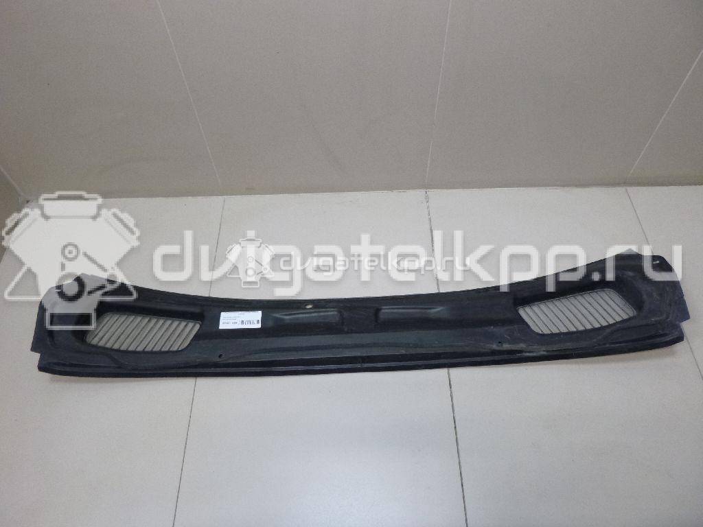 Фото Решетка стеклооч. (планка под лобовое стекло)  1471826 для Ford Capri {forloop.counter}}