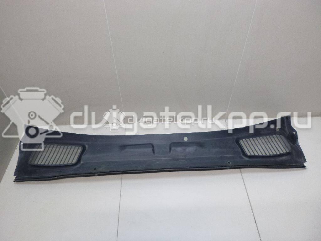 Фото Решетка стеклооч. (планка под лобовое стекло)  1471826 для Ford Capri {forloop.counter}}