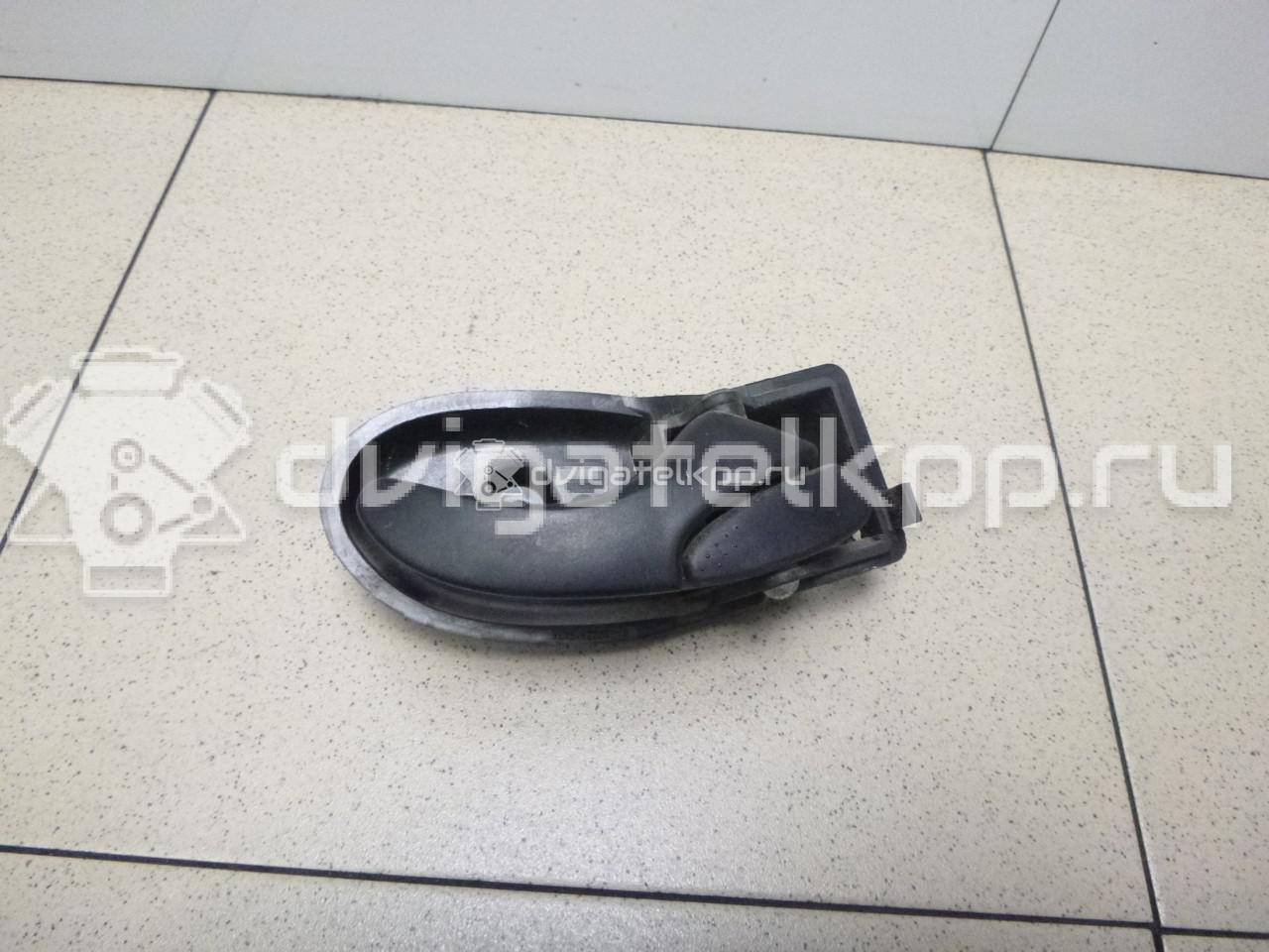 Фото Ручка двери передней внутренняя правая  4077921 для Ford Transit {forloop.counter}}