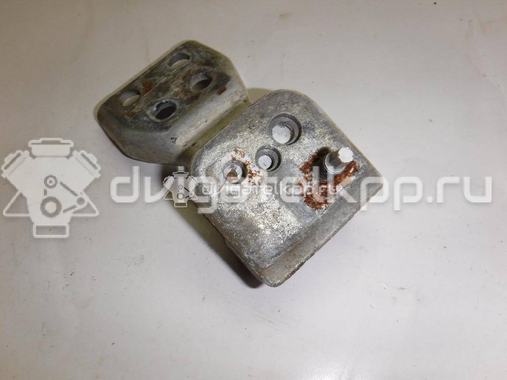 Фото Петля двери задней правой нижняя  4870668 для Ford Transit {forloop.counter}}