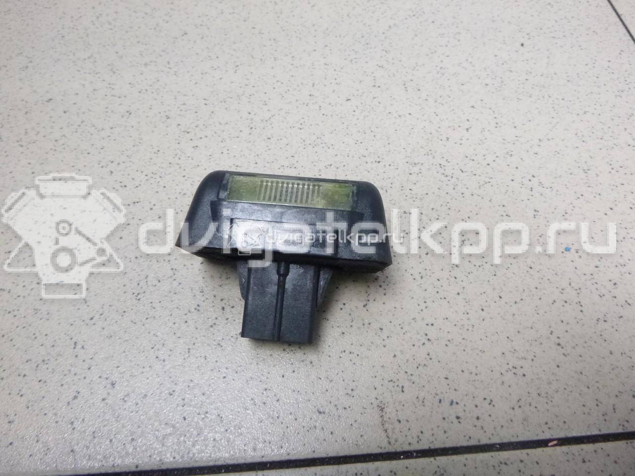 Фото Фонарь подсветки номера  1732840 для Ford Tourneo / Transit {forloop.counter}}