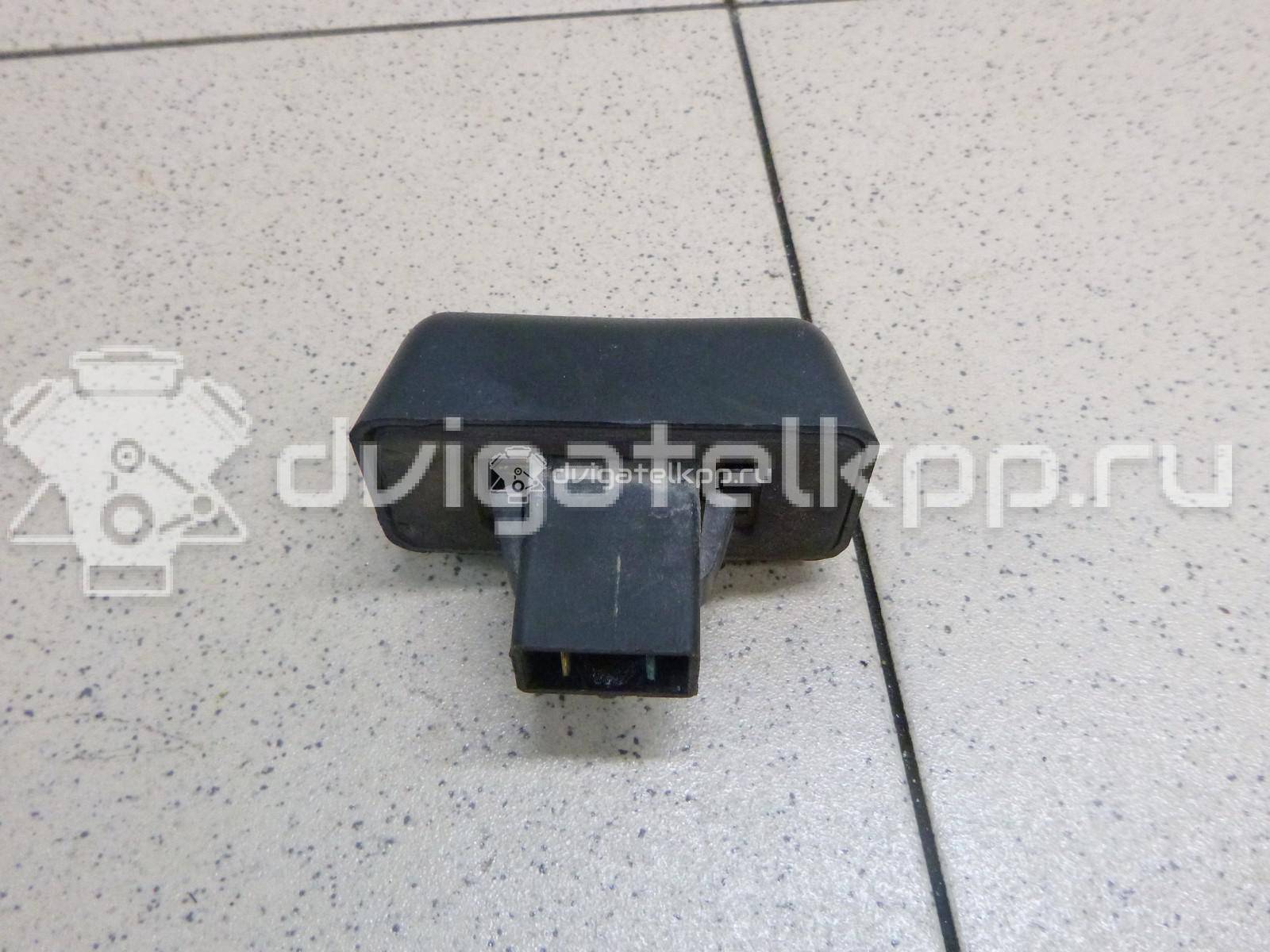 Фото Фонарь подсветки номера  1732840 для Ford Tourneo / Transit {forloop.counter}}