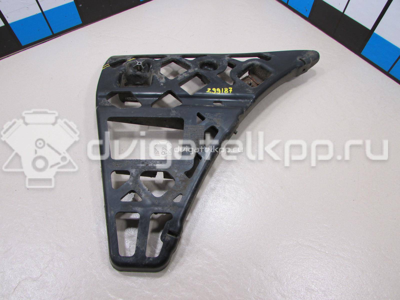 Фото Направляющая переднего бампера левая  1763225 для Ford Transit {forloop.counter}}