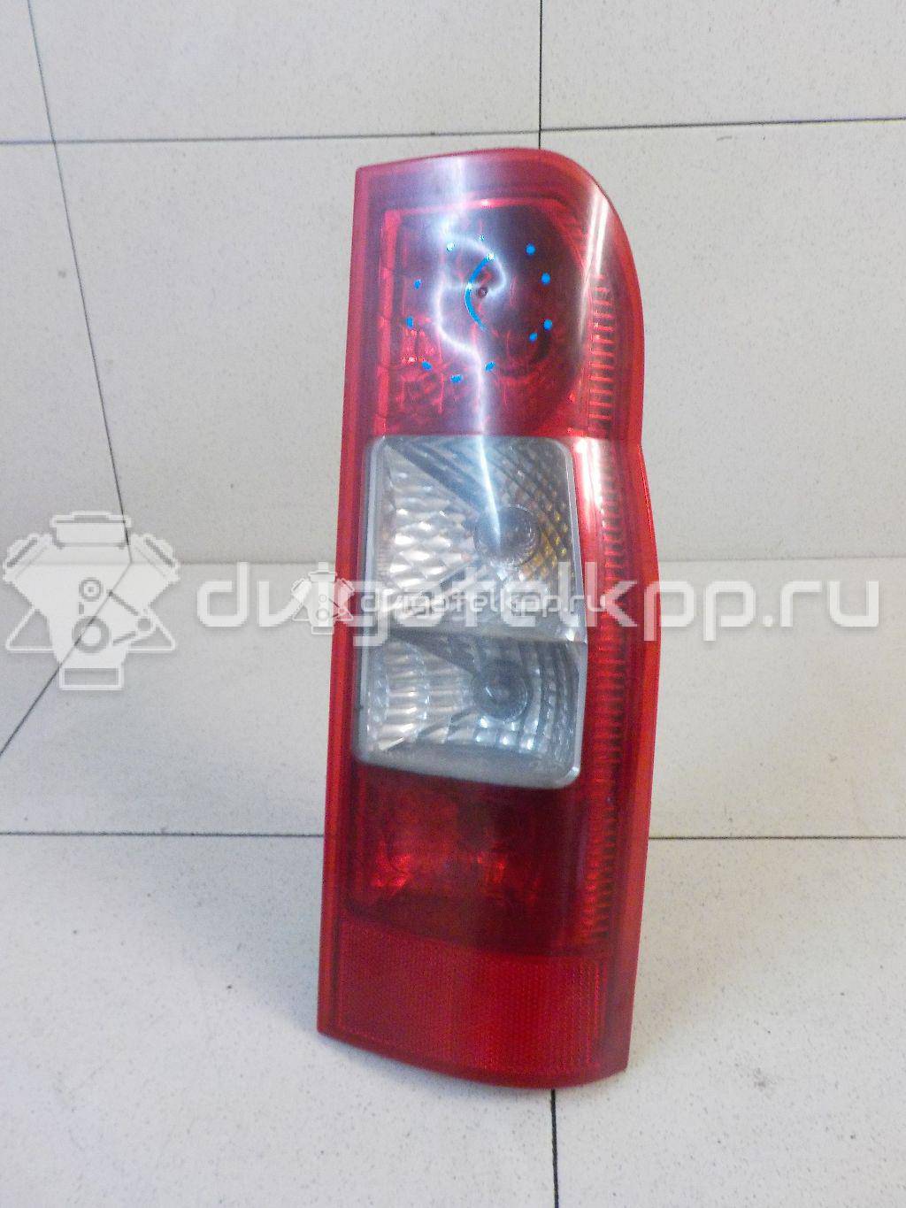 Фото Фонарь задний правый  1435880 для Ford Transit {forloop.counter}}