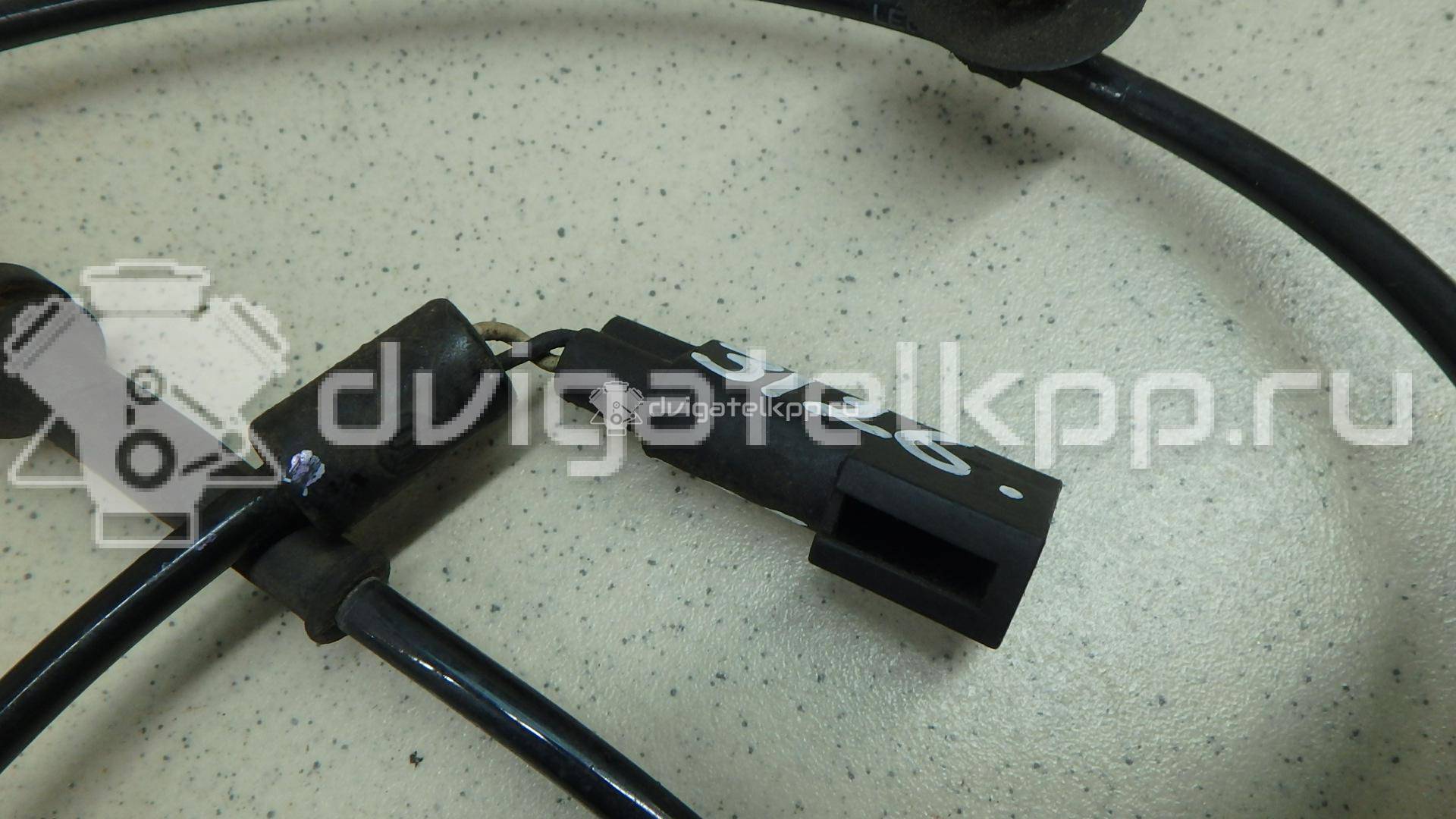 Фото Датчик ABS передний  6C112B372AB для Ford Transit {forloop.counter}}
