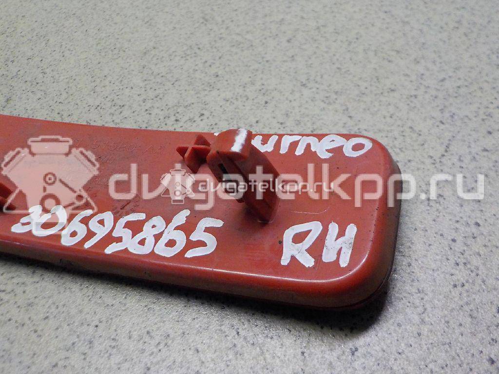 Фото Отражатель в бампер задний правый  1778457 для Ford Tourneo / Transit {forloop.counter}}