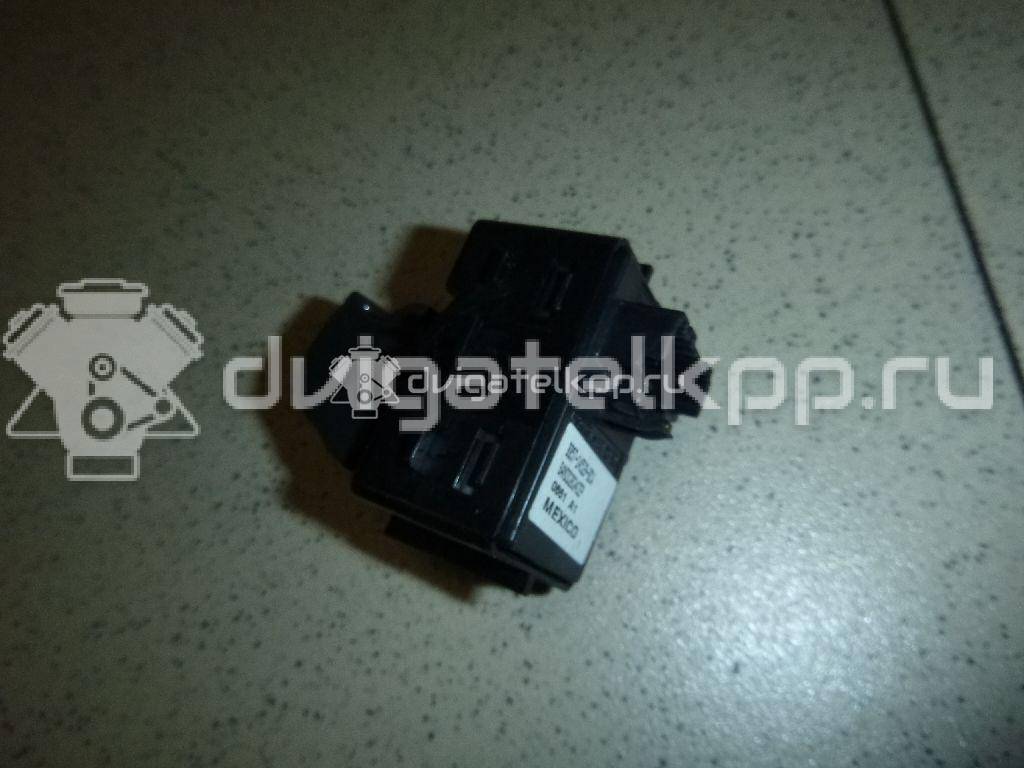 Фото Кнопка стеклоподъемника  BB5Z14529BB для ford Explorer {forloop.counter}}