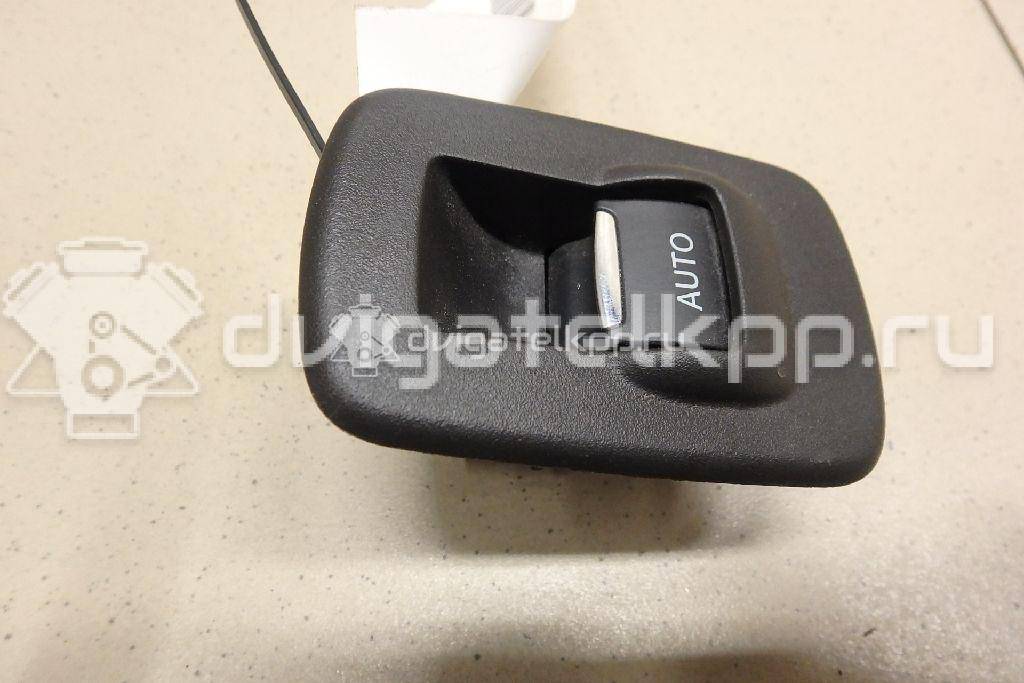 Фото Кнопка стеклоподъемника  bb5z14529bb для ford america Explorer {forloop.counter}}