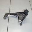 Фото Кронштейн генератора для двигателя D4CB для Hyundai / Kia 110-175 л.с 16V 2.5 л Дизельное топливо 374724A000 {forloop.counter}}