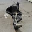 Фото Кронштейн генератора для двигателя D4CB для Hyundai / Kia 110-175 л.с 16V 2.5 л Дизельное топливо 374724A000 {forloop.counter}}