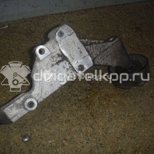 Фото Кронштейн генератора для двигателя D4CB для Hyundai / Kia 129-178 л.с 16V 2.5 л Дизельное топливо 374724A000