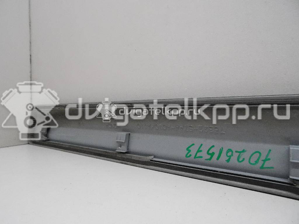 Фото Молдинг передней левой двери  75322SZAA11ZH для honda Pilot {forloop.counter}}