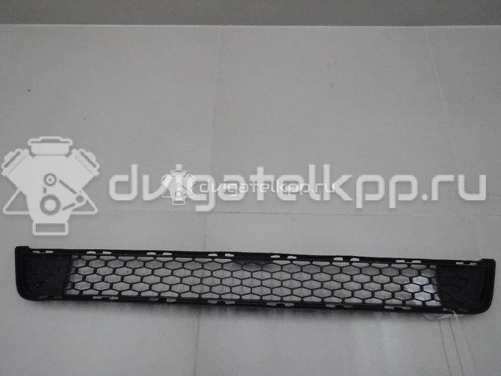 Фото Решетка в бампер центральная  71103SZAA00ZA для honda Pilot {forloop.counter}}