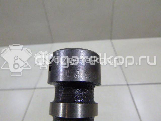 Фото Распредвал впускной для двигателя 224DT для Land Rover Freelander / Range Rover / Discovery 150-190 л.с 16V 2.2 л Дизельное топливо LR021913 {forloop.counter}}