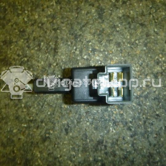 Фото Датчик включения стопсигнала  938103S000 для Hyundai Accent / I30 / Sonata / Elantra / Veloster Fs