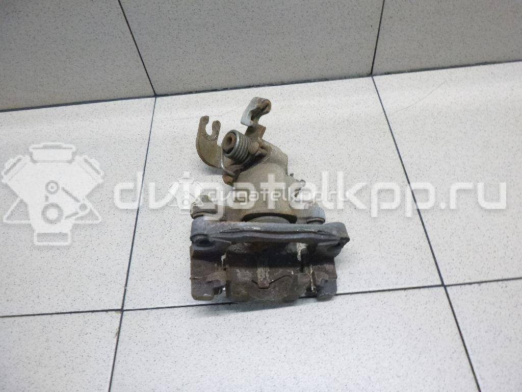 Фото Суппорт тормозной задний правый  582302D500 для Hyundai Elantra / Lantra / Coupe {forloop.counter}}