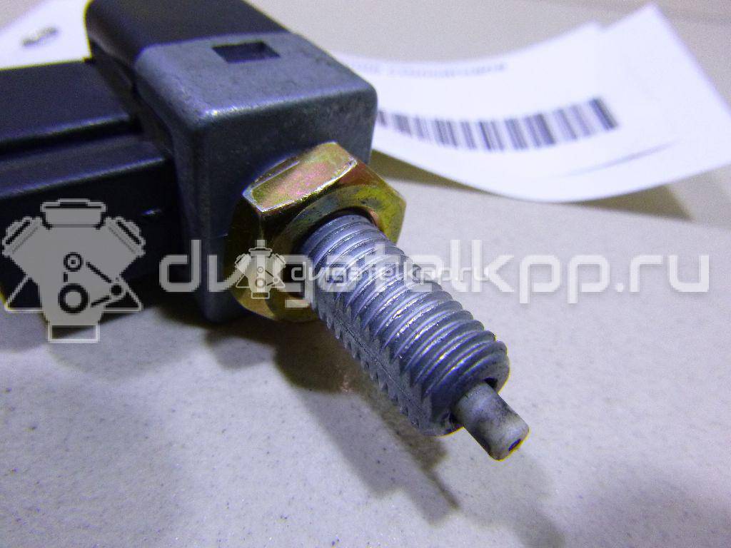 Фото Датчик включения стопсигнала  9381038000 для Hyundai I10 / Tucson / Xg / Ix35 Lm, El, Elh / Getz Tb {forloop.counter}}