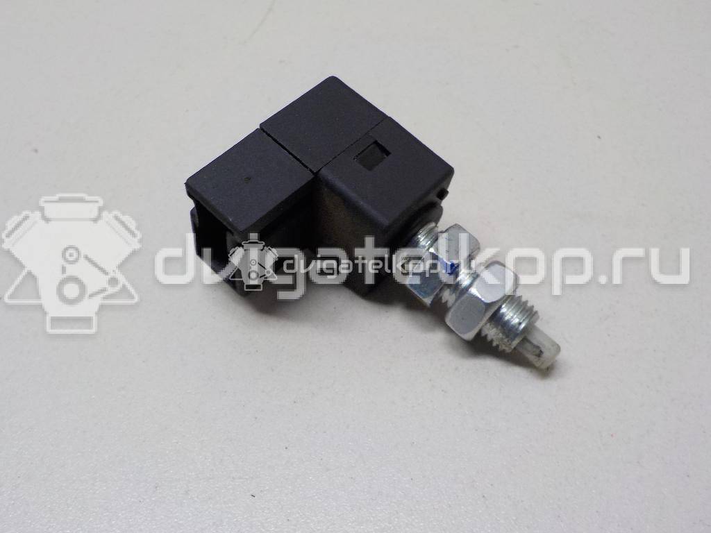 Фото Датчик включения стопсигнала  938102E000 для Hyundai I10 / Tucson / Xg / Ix35 Lm, El, Elh / Getz Tb {forloop.counter}}