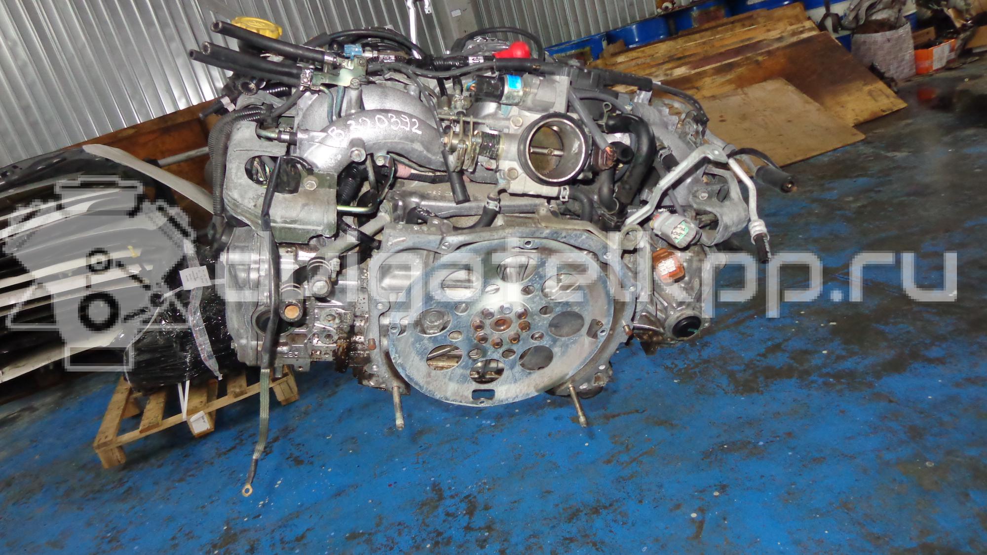 Фото Контрактный (б/у) двигатель EJ251 для Subaru Outback 150-177 л.с 16V 2.5 л бензин {forloop.counter}}
