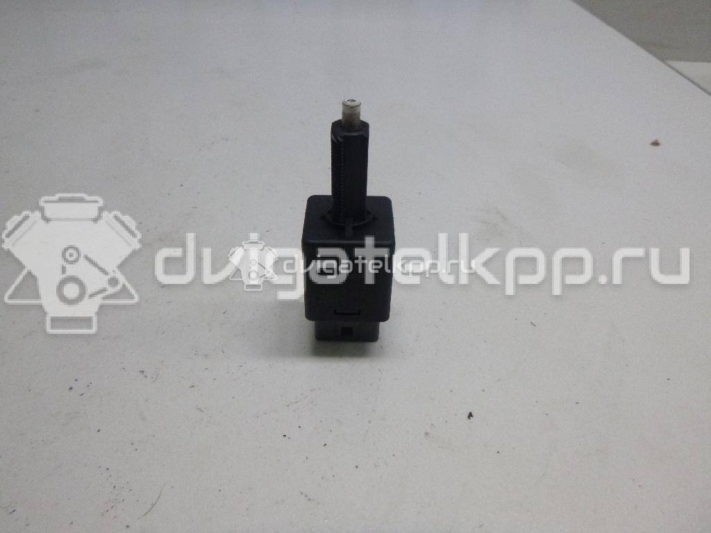 Фото Датчик включения стопсигнала  938103S700 для hyundai Creta {forloop.counter}}
