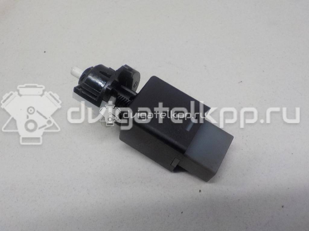Фото Датчик включения стопсигнала  938103S700 для hyundai Creta {forloop.counter}}