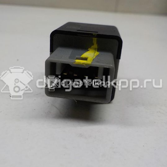 Фото Датчик включения стопсигнала  938103S700 для hyundai Creta