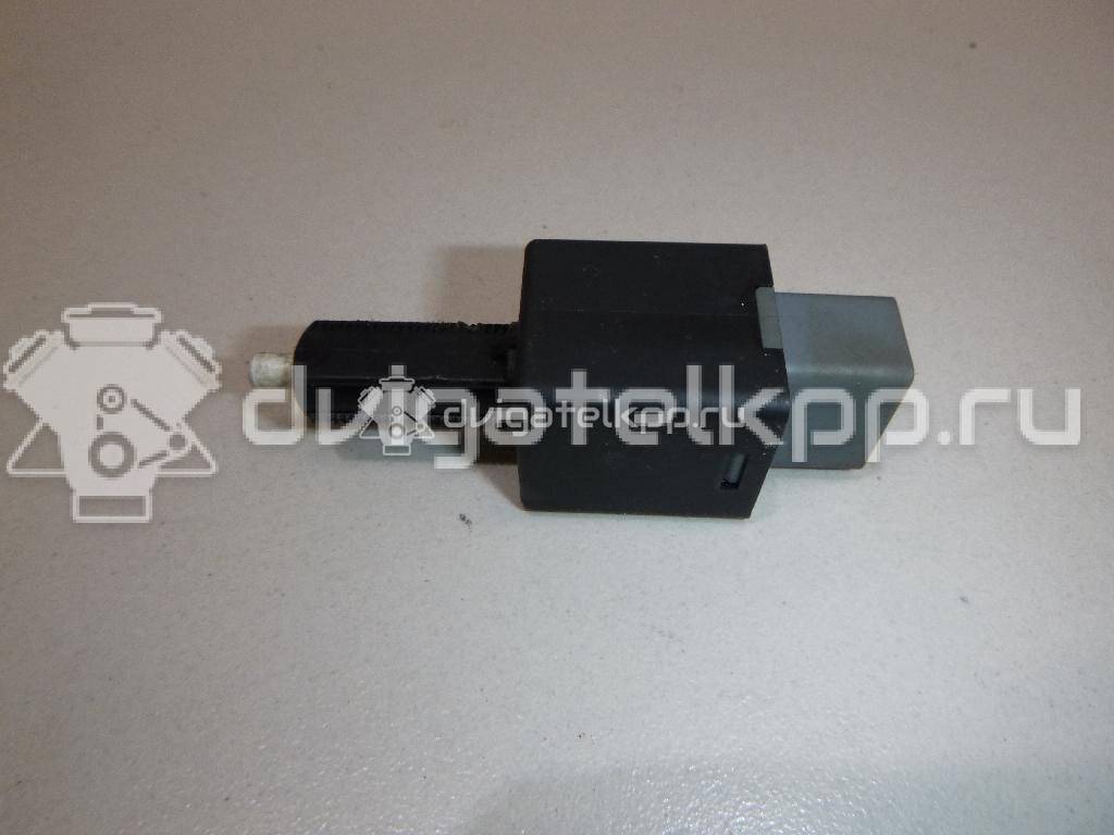 Фото Датчик включения стопсигнала  938103S700 для hyundai Creta {forloop.counter}}