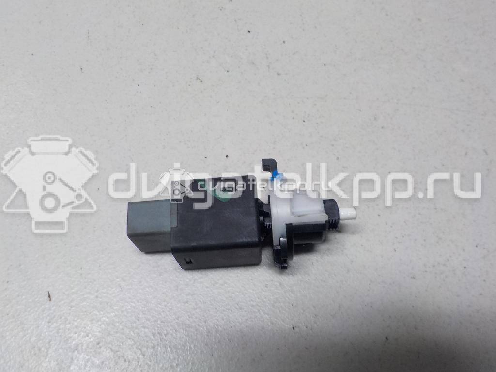 Фото Датчик включения стопсигнала  938103S700 для hyundai Creta {forloop.counter}}
