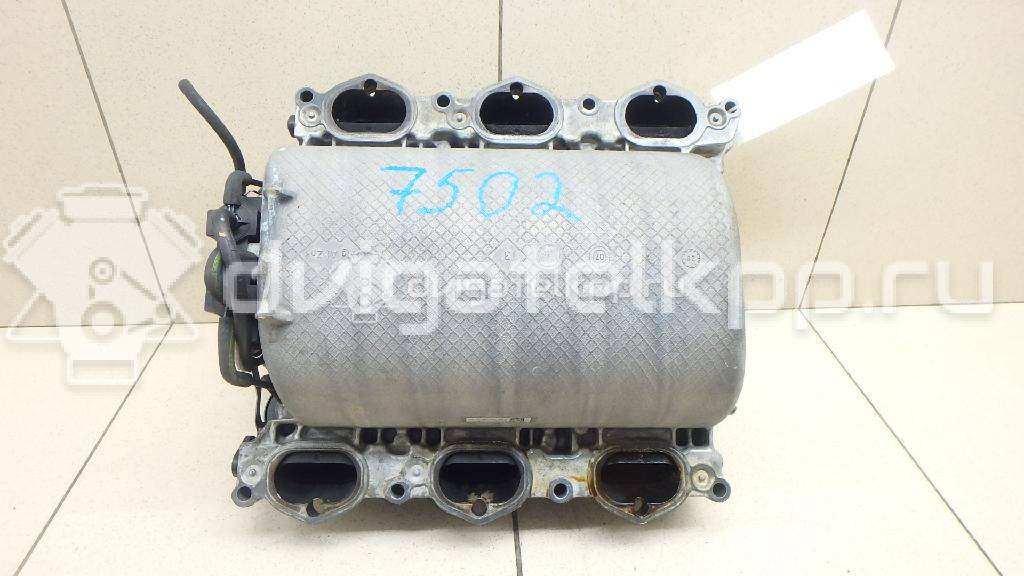 Фото Коллектор впускной для двигателя M 272.977 (M272 E35) для Mercedes-Benz E-Class 272 л.с 24V 3.5 л бензин 2721402401 {forloop.counter}}