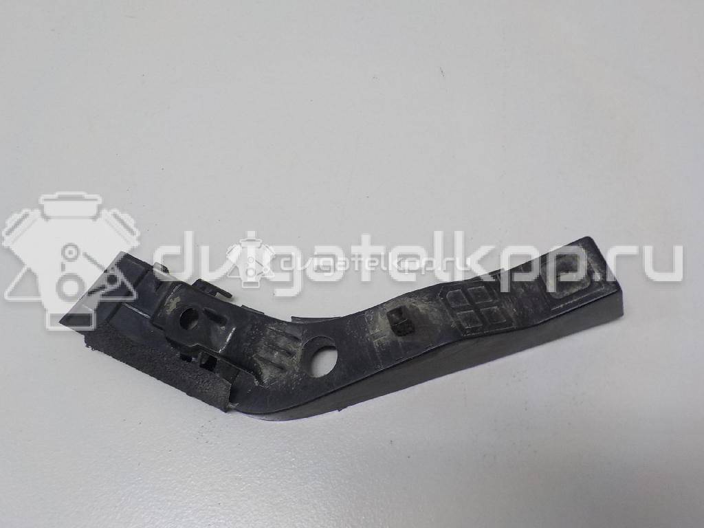 Фото Направляющая переднего бампера правая  865142l000 для Hyundai I30 {forloop.counter}}