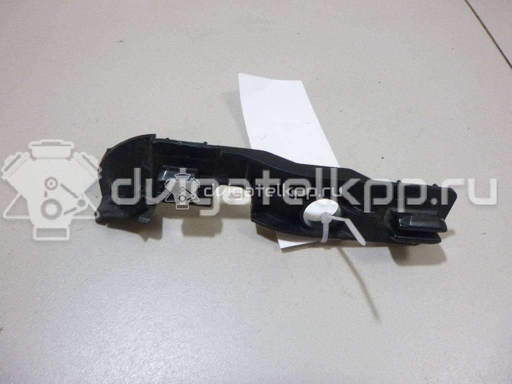 Фото Направляющая переднего бампера правая  865921C300 для Hyundai Getz Tb {forloop.counter}}