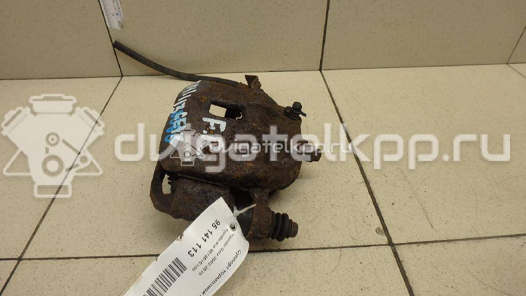 Фото Суппорт тормозной передний правый  581301C100 для Hyundai S Coupe Slc / Getz Tb / Accent / Pony / Lantra {forloop.counter}}