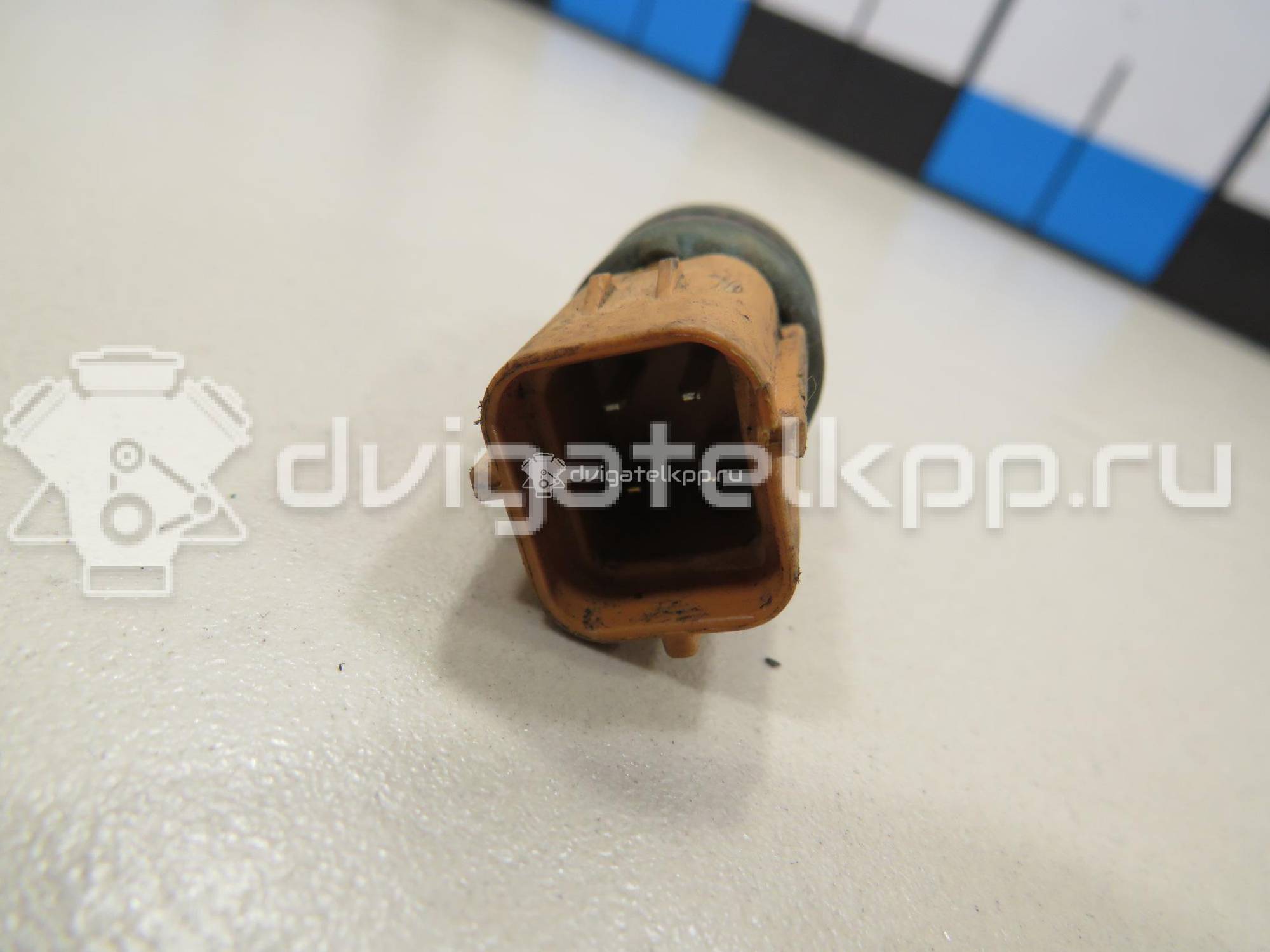 Фото Датчик температуры  3922038010 для Hyundai I10 / Ix35 Lm, El, Elh / Getz Tb / Sonata / Santa Fé {forloop.counter}}