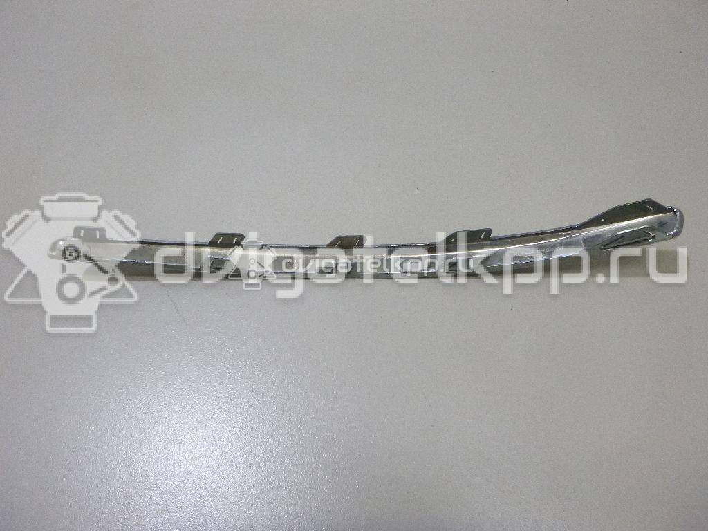 Фото Молдинг переднего бампера правый  865822L310 для Hyundai I30 {forloop.counter}}