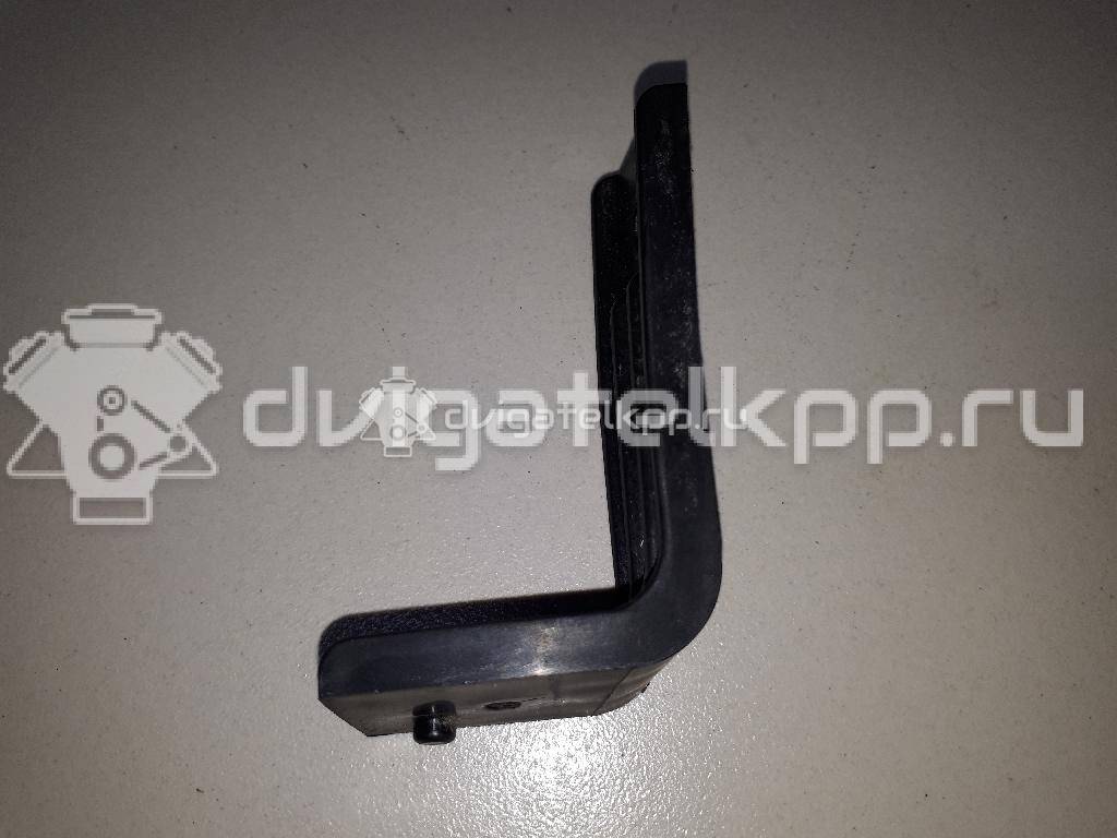 Фото Кронштейн заднего бампера правый  866342L000 для Hyundai I30 {forloop.counter}}