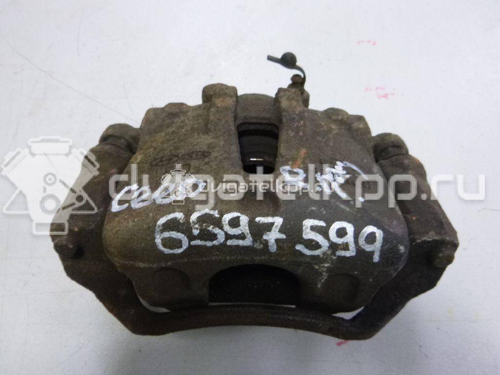 Фото Суппорт тормозной передний правый  581301H000 для Hyundai I30 {forloop.counter}}