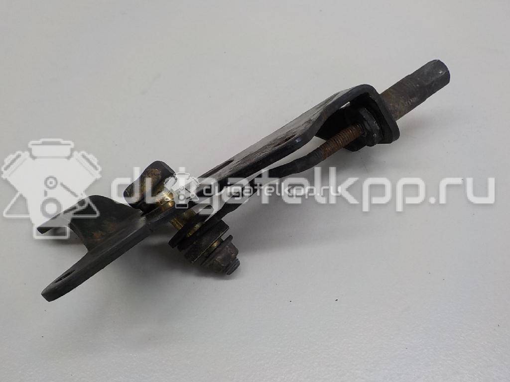 Фото Кронштейн ролика-натяжителя руч. ремня для двигателя YD25DDTi для Nissan Bassara / Nv350 E26 / Serena / Sani / Presage 100-190 л.с 16V 2.5 л Дизельное топливо 11926EB310 {forloop.counter}}