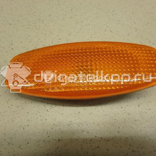 Фото Повторитель на крыло желтый  9230526000 для Hyundai H100 / Santa Fé