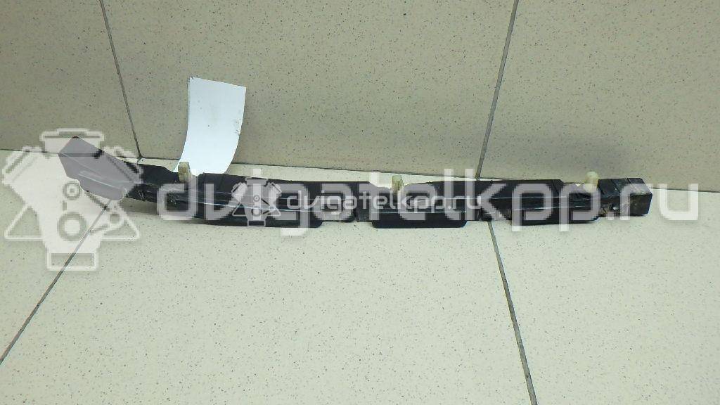 Фото Направляющая заднего бампера правая  866142B000 для Hyundai Santa Fé {forloop.counter}}